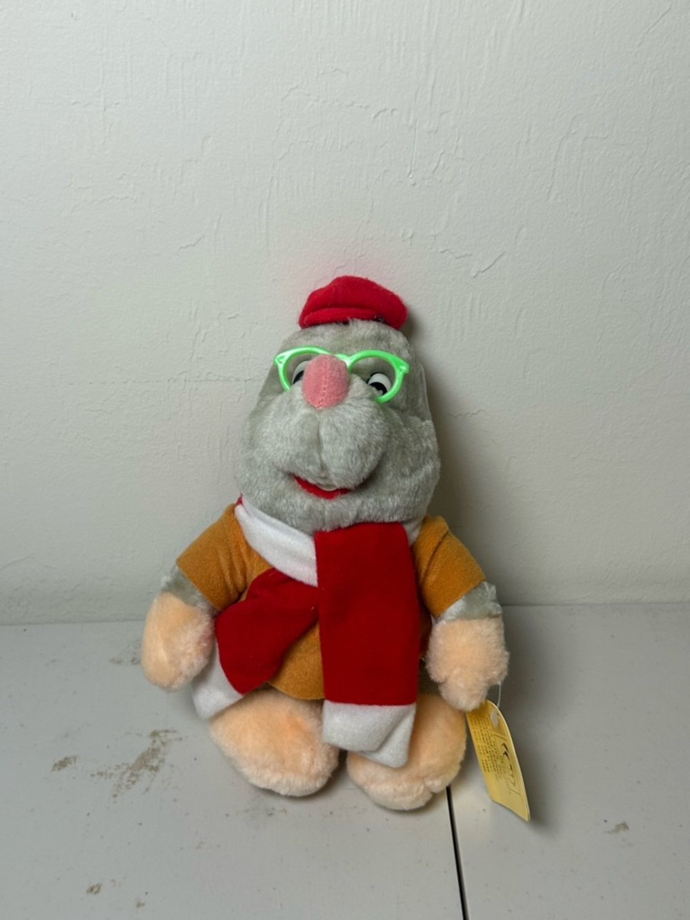 Vintage 1993 20th Century Fox Plush Mole Toy Scarf Beret Beta Toys
